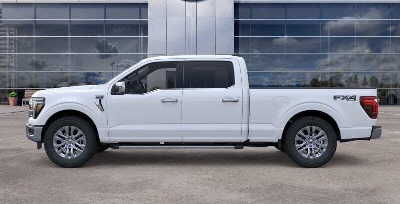 2026 Ford F-150 LARIAT thumbnail 3