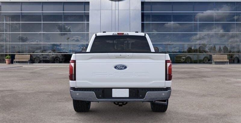 2026 Ford F-150 LARIAT thumbnail 5