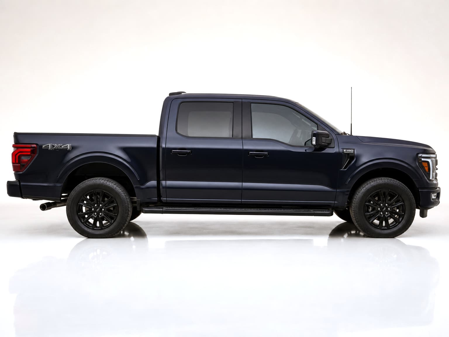 2025 Ford F-150 Platinum thumbnail 3