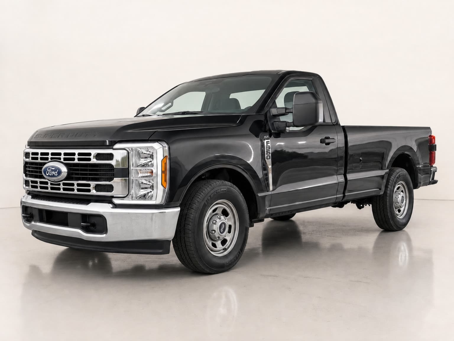 2026 Ford Super Duty F-350 XLT Regular Cab 4x2