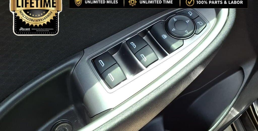 2023 Chevrolet Malibu LT thumbnail 8