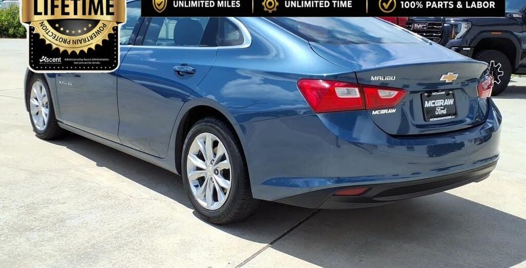 2024 Chevrolet Malibu LT thumbnail 4