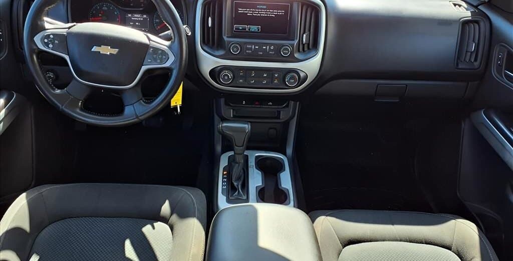 2015 Chevrolet Colorado 2WD LT thumbnail 10