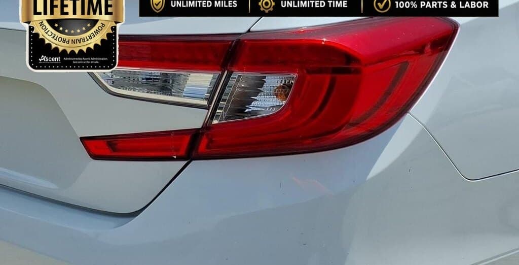 2020 Honda Accord LX thumbnail 10
