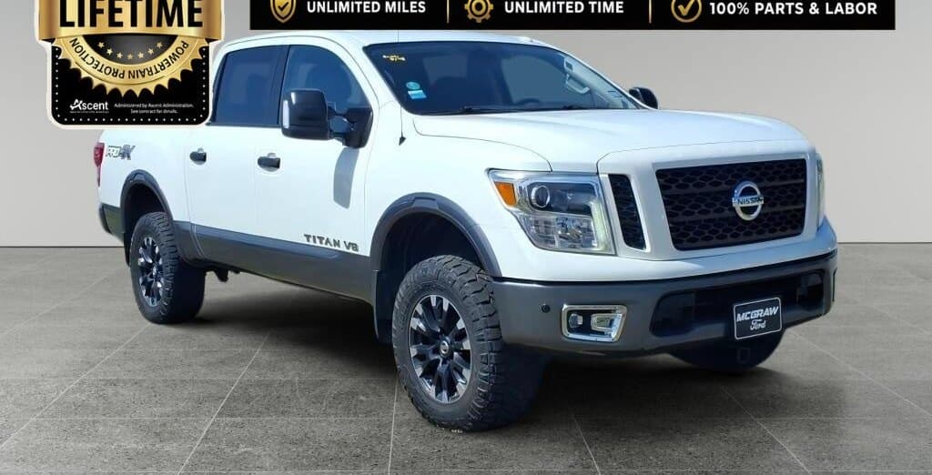 2019 Nissan Titan PRO-4X thumbnail 8