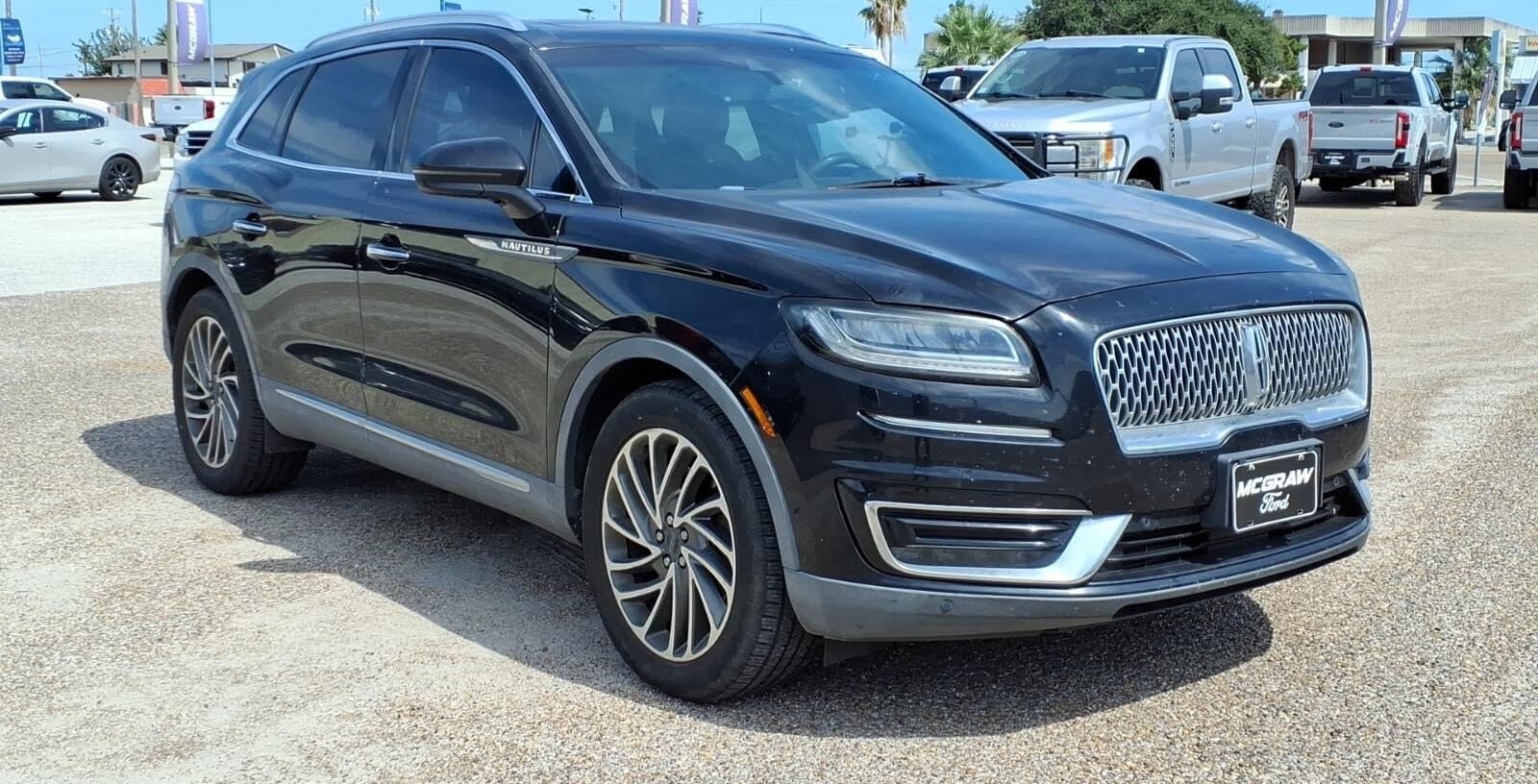 2020 Lincoln Nautilus Reserve thumbnail 6