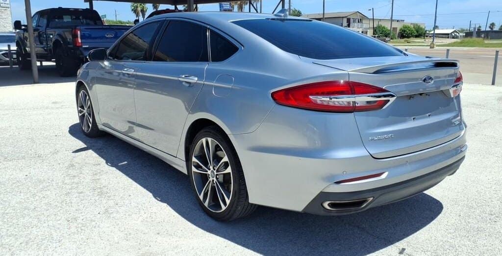 2020 Ford Fusion Titanium thumbnail 3