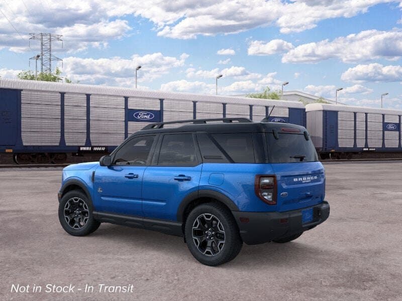 2026 Ford Bronco Sport Outer Banks thumbnail 4