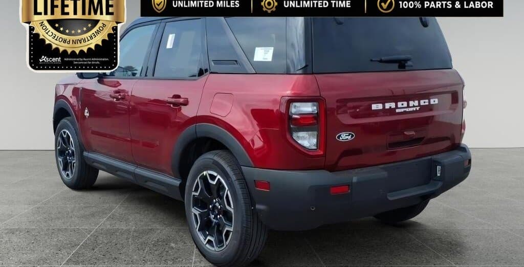 2026 Ford Bronco Sport Outer Banks thumbnail 3