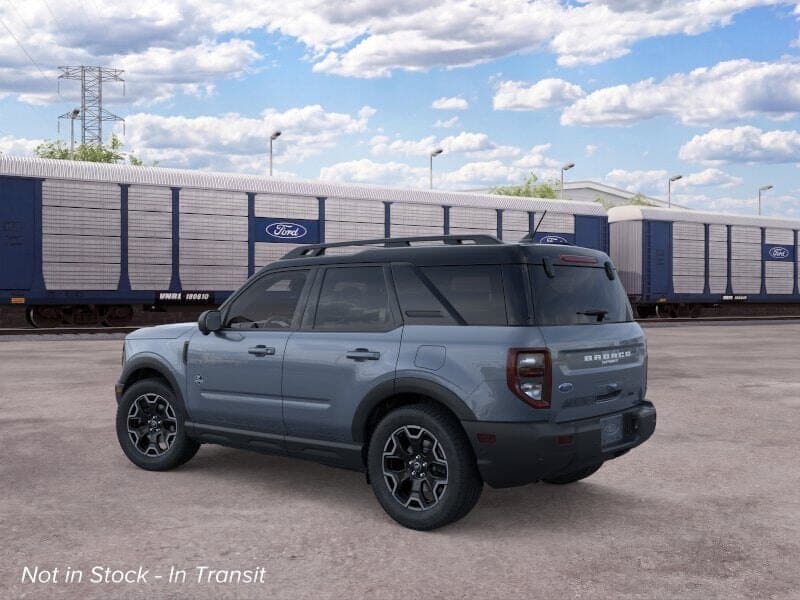2026 Ford Bronco Sport Outer Banks thumbnail 4