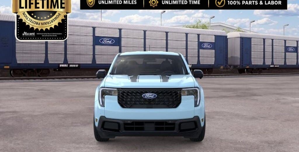 2026 Ford Maverick LARIAT thumbnail 6