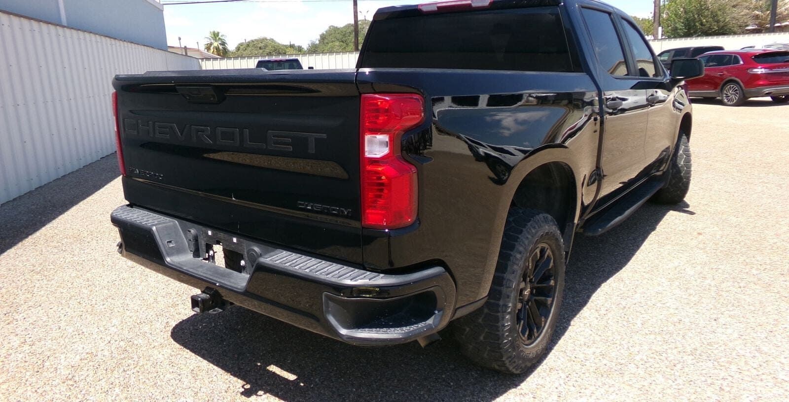 2023 Chevrolet Silverado Custom thumbnail 9