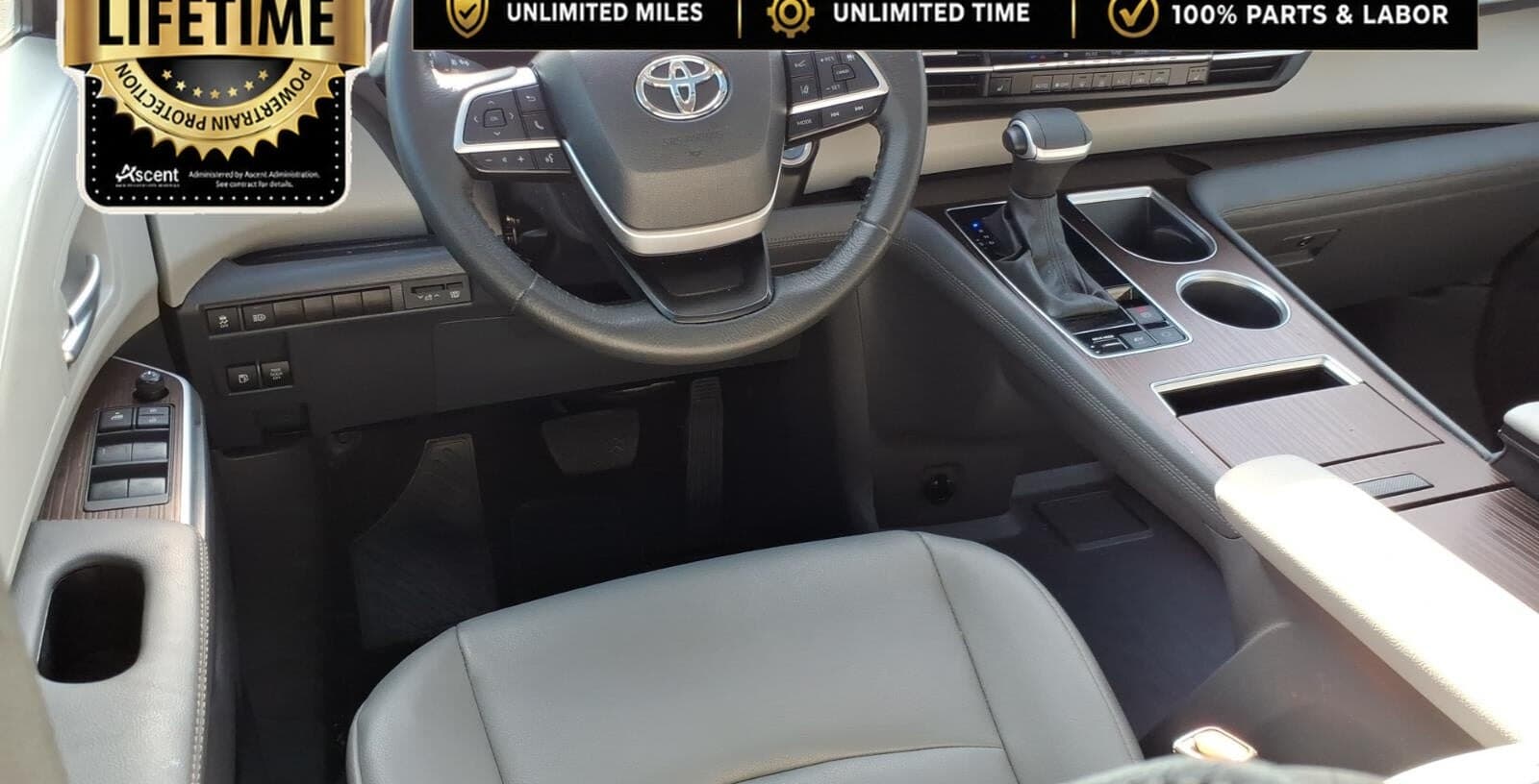 2024 Toyota Sienna XLE thumbnail 10
