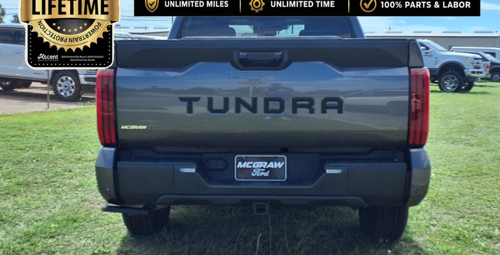 2023 Toyota Tundra SR5 thumbnail 4