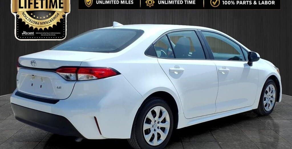 2025 Toyota Corolla LE thumbnail 5