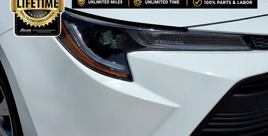 2025 Toyota Corolla LE thumbnail 9