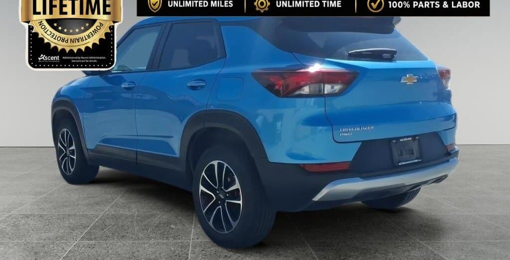 2025 Chevrolet TrailBlazer LT thumbnail 3