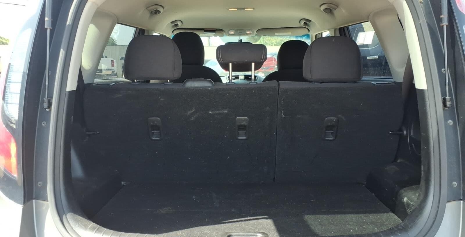 2016 Kia Soul Base thumbnail 5