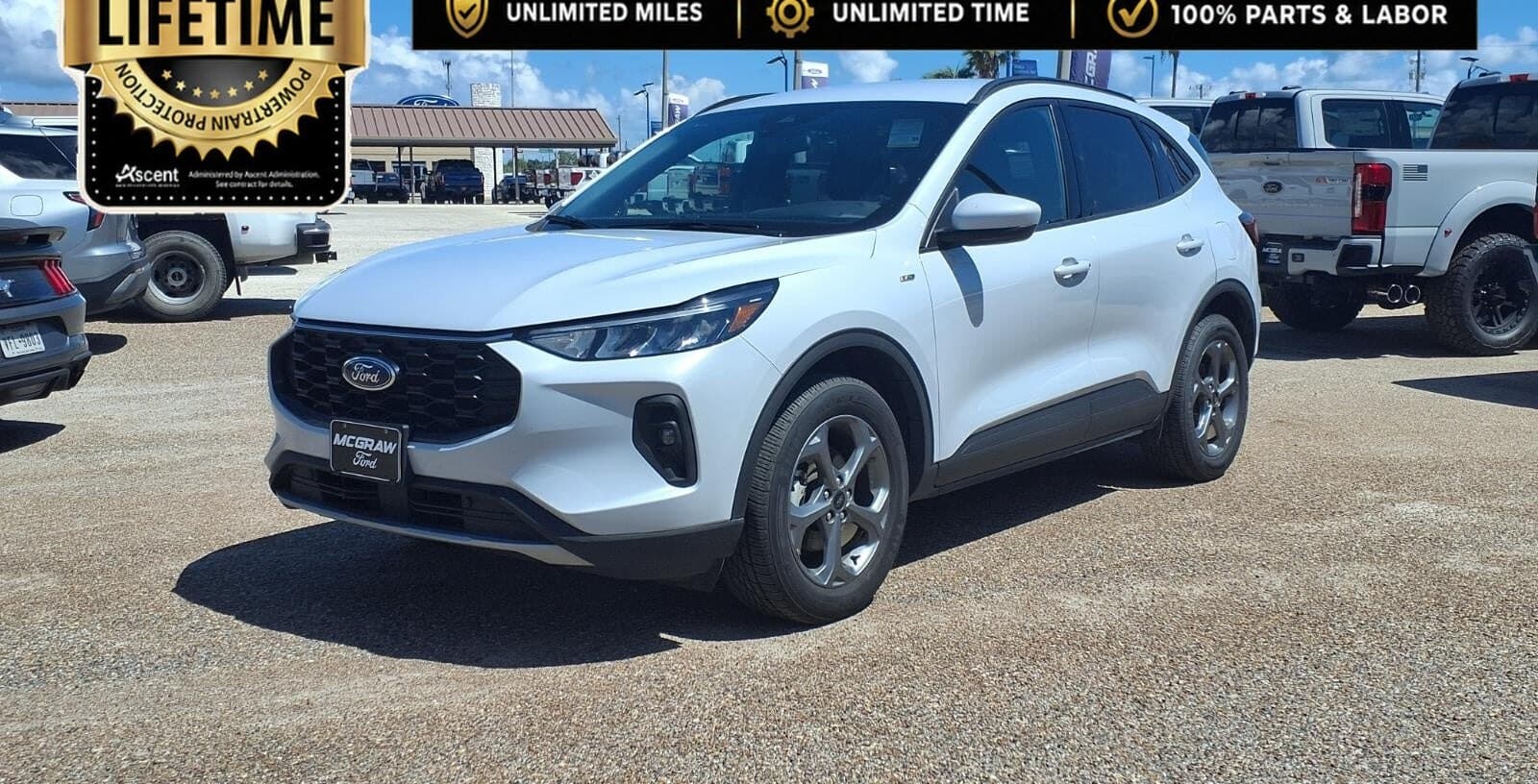 2025 Ford Escape ST-Line Select, photo 1 of 12
