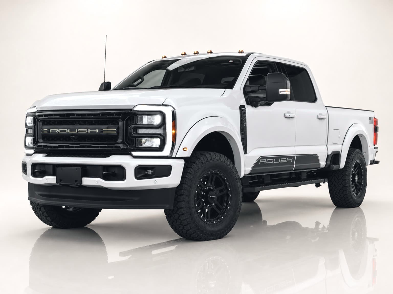 2026 Ford F-250SD Roush, photo 1 of 6