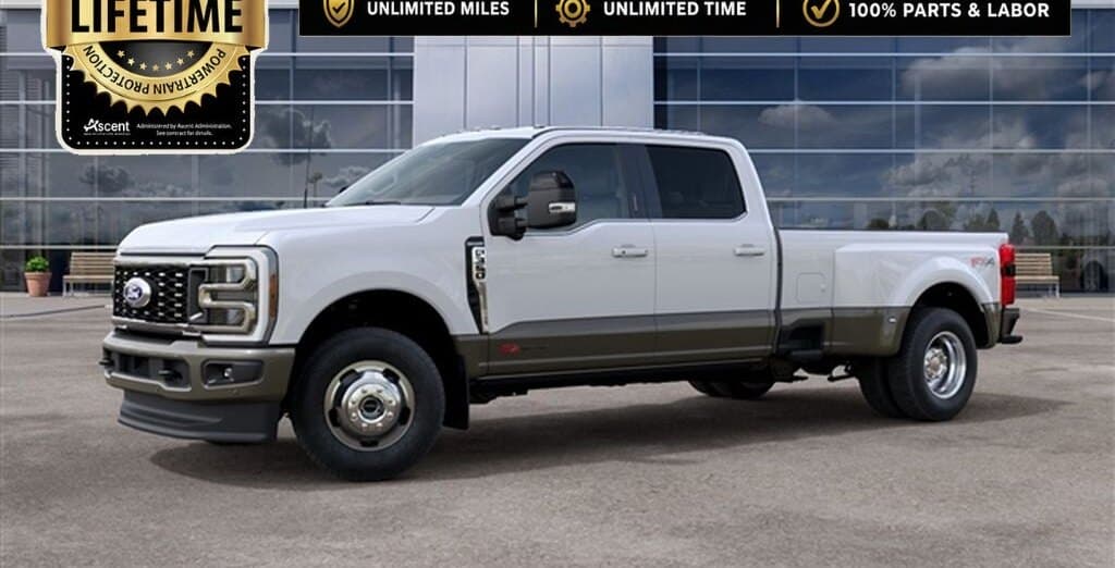 2027 Ford Super Duty F-350 King Ranch, photo 1 of 12