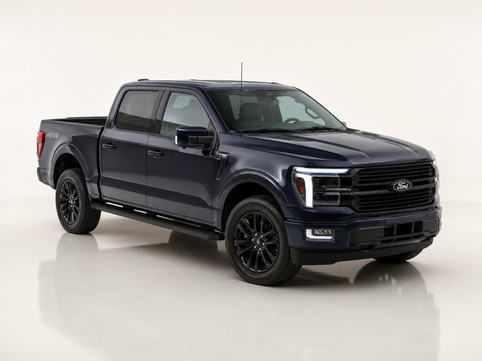 2025 Ford F-150 Platinum, photo 1 of 6