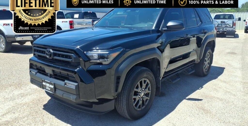 2025 Toyota 4Runner SR5, photo 1 of 12